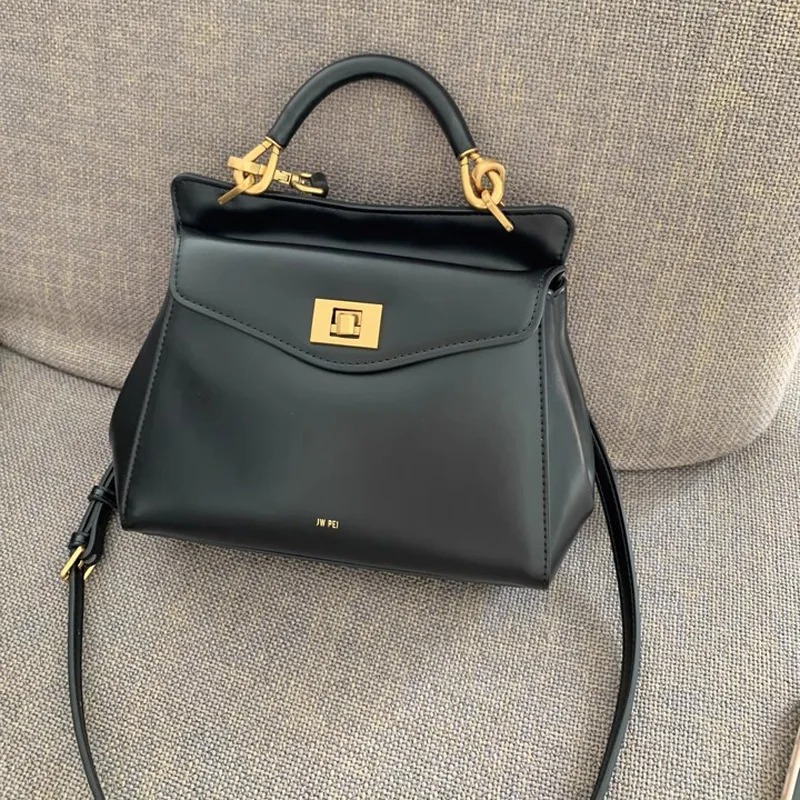 2026 JW PEI Pillow Bag, Lock B - Luxury Bags Affordable ulasan dan harga