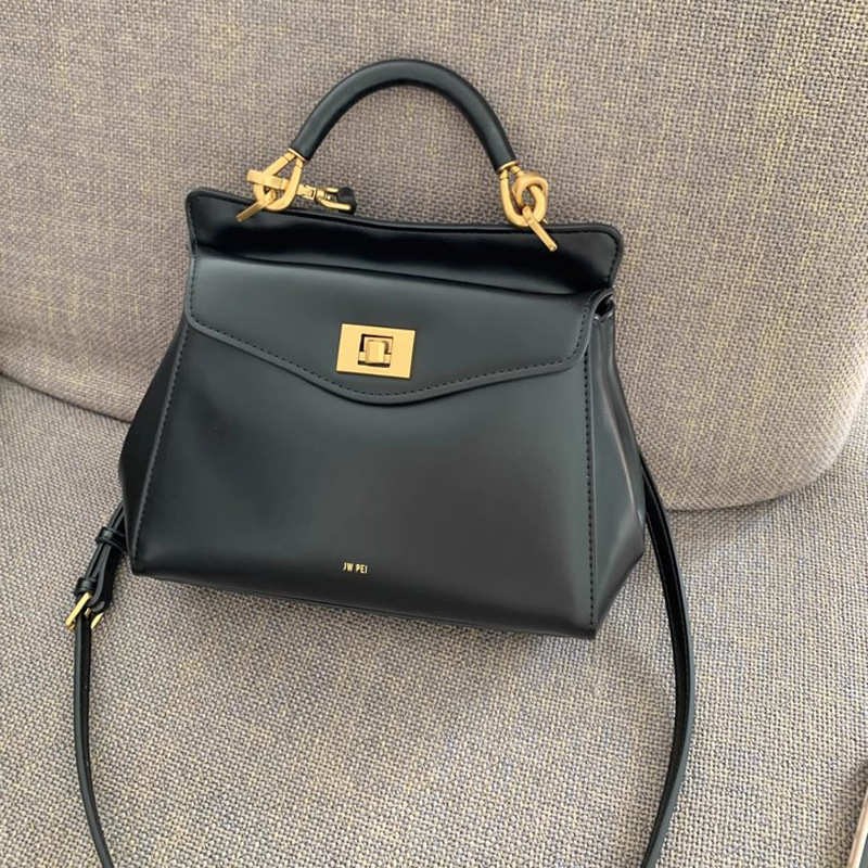 JW PEI Pillow Bag, Lock Bag, S - Luxury Bags Affordable ulasan dan harga