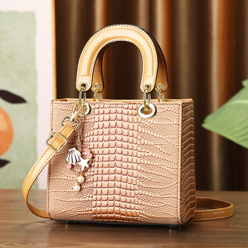 Crocodile Pattern Texture Smal - Luxury Bags Classy ulasan dan harga