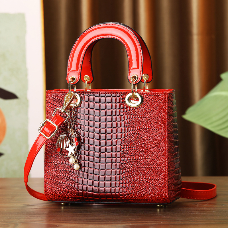 Crocodile Pattern Texture Smal - Luxury Bags Classy ulasan dan harga