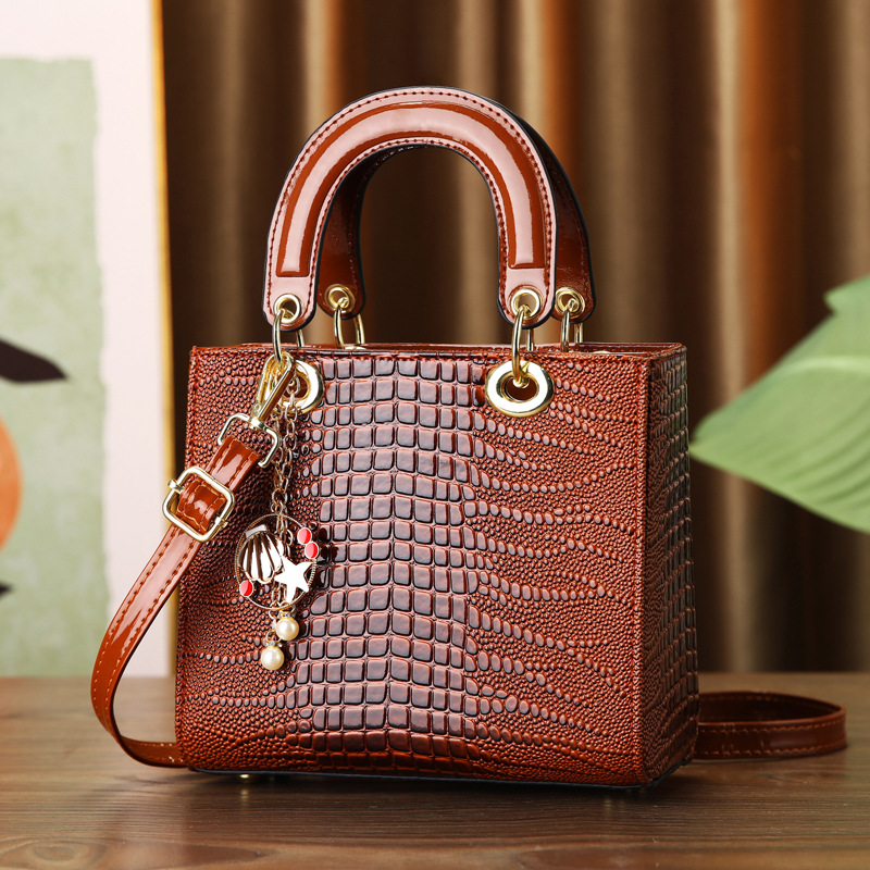 Crocodile Pattern Texture Smal - Luxury Bags Classy ulasan dan harga