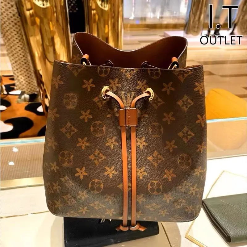 Designer Women Bag Embossed Bl - Tote Bag Leather Monogram ulasan dan harga