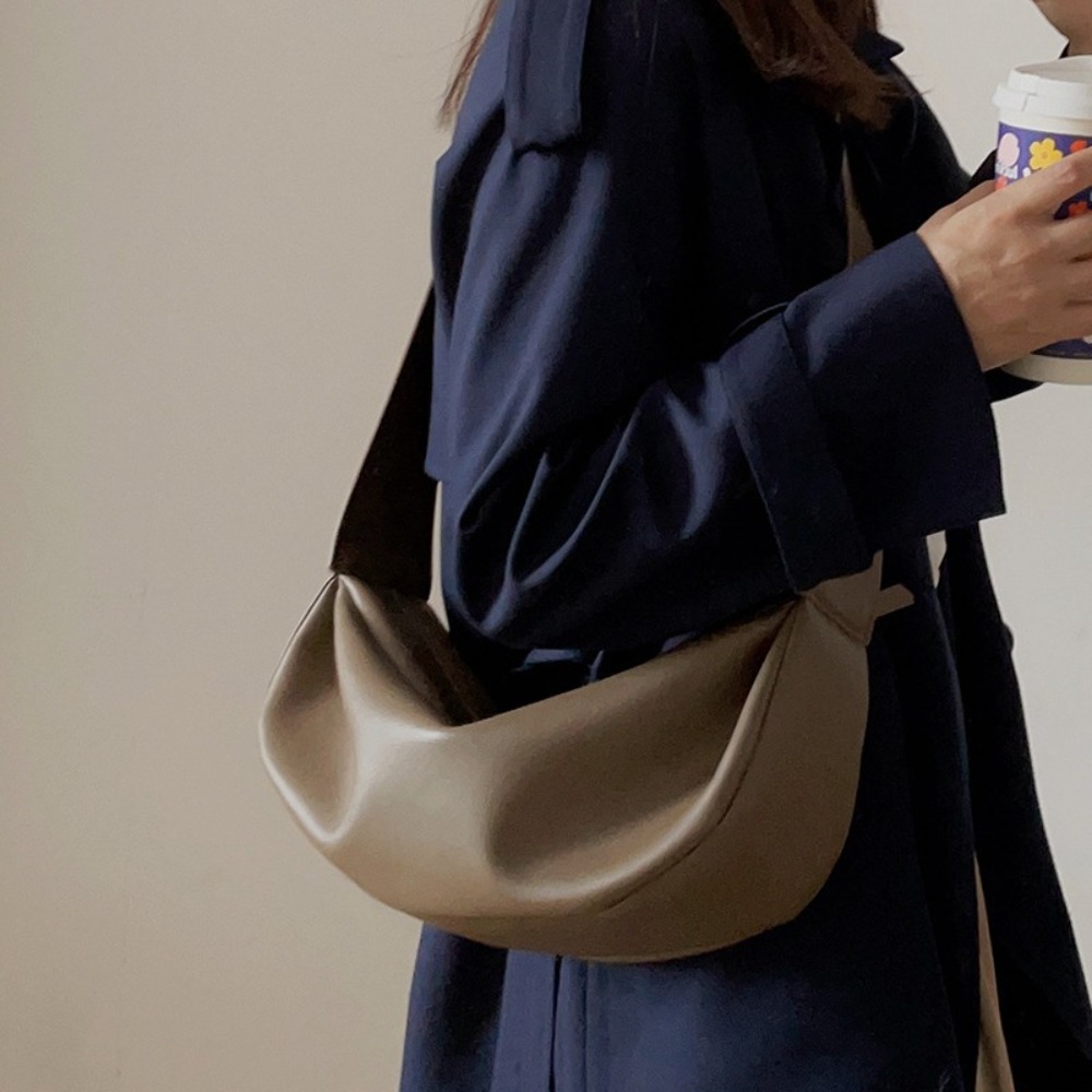 Genuine Leather Ruched Womens  - Luxury Bags Consignment ulasan dan harga